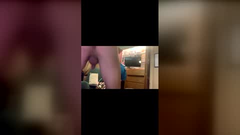 iwhitesmurf online show from 04/24/26, 02:03