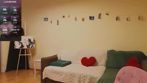 Snapshot of iwi_wi_wi chatting on 01/17/26, 10:35 Daisy online show from 01/17/26, 10:35