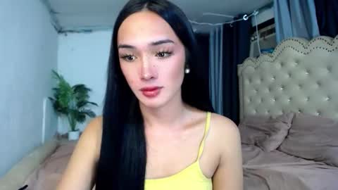 iwillcum4u_ online show from 12/03/25, 12:29