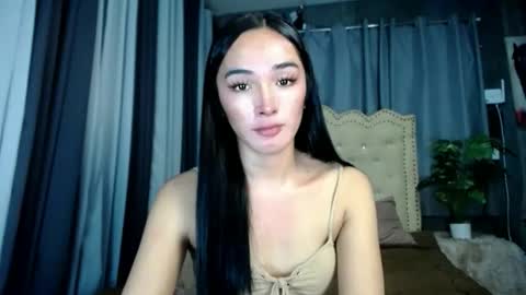 iwillcum4u_ online show from 04/14/26, 03:18