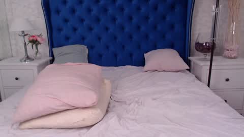 Maxim online show from 02/08/25, 01:43