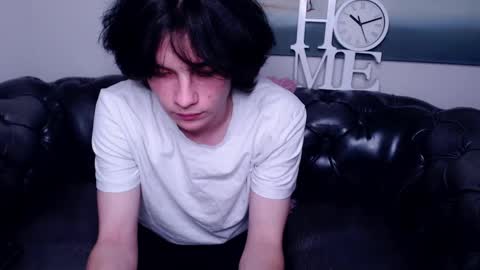 Maxim online show from 02/10/25, 04:19