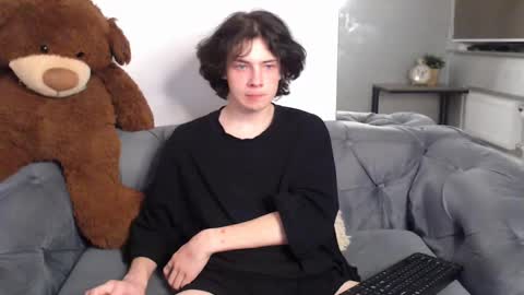 Maxim online show from 03/01/25, 01:11