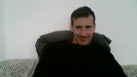 Casandro online show from 11/07/25, 10:26