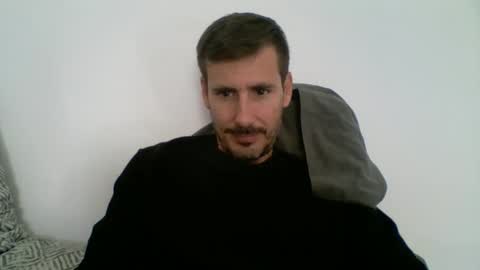 Casandro online show from 11/18/25, 10:41