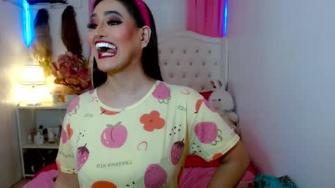 iyotara_miyaka online show from 01/05/25, 03:32