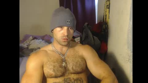 Snapshot of izak144 chatting on 04/29/26, 01:53 izak144 online show from 04/29/26, 01:53