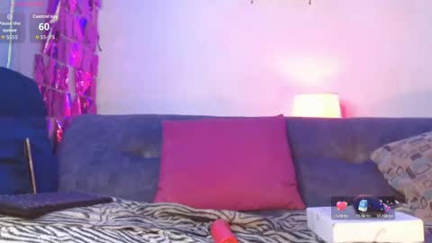 izan online show from 10/09/25, 09:46