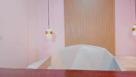 izelevans online show from 03/03/26, 12:11