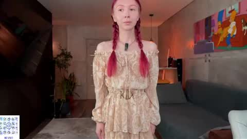 Snapshot of izi_fox chatting on 06/24/26, 12:48 izi online show from 06/24/26, 12:48