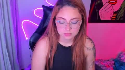 Snapshot of izyzys_baker chatting on 03/12/25, 05:02 hot izys online show from 03/12/25, 05:02
