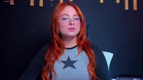 hot izys online show from 04/19/26, 06:46