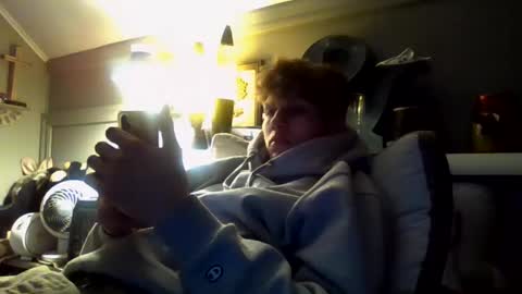 Snapshot of izzame2 chatting on 02/18/25, 04:26 Willis online show from 02/18/25, 04:26