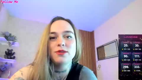 Lia online show from 04/16/26, 03:24