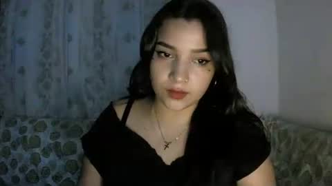 izzy_32 online show from 01/19/26, 08:07