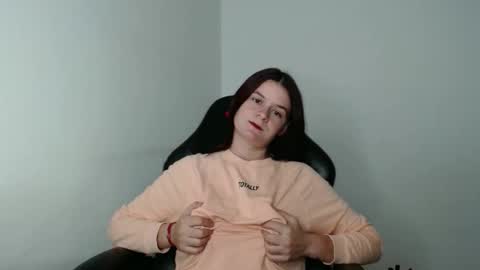 Shygirl online show from 10/09/25, 07:45