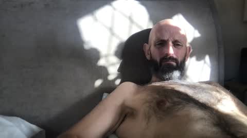 izzysboytoy1 online show from 11/17/25, 12:00