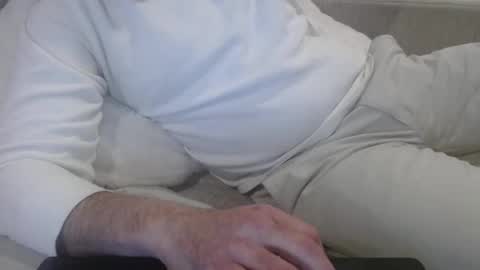 James online show from 12/03/25, 09:57