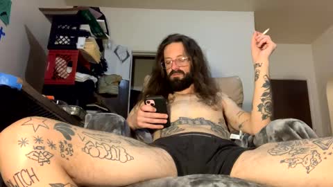 Snapshot of j_boogie_mane chatting on 12/28/24, 02:54 j boogie online show from 12/28/24, 02:54