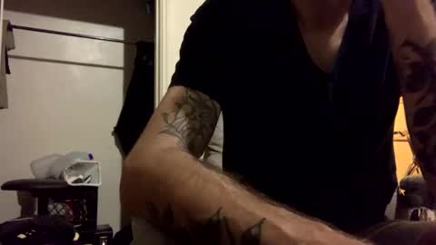 Snapshot of j_boogie_mane chatting on 09/17/25, 05:31 j boogie online show from 09/17/25, 05:31