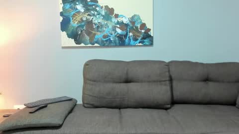 Calix  Independient model Insta and twt Calixsnake online show from 11/24/25, 02:33