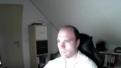 here4y online show from 09/16/25, 10:05