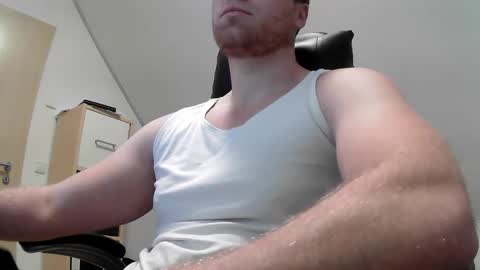 here4y online show from 10/30/25, 03:13