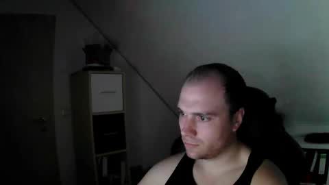 here4y online show from 12/02/25, 09:10