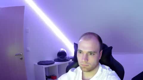 here4y online show from 02/17/26, 07:20