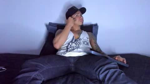 i am juan musiry independent model  online show from 12/17/25, 04:07