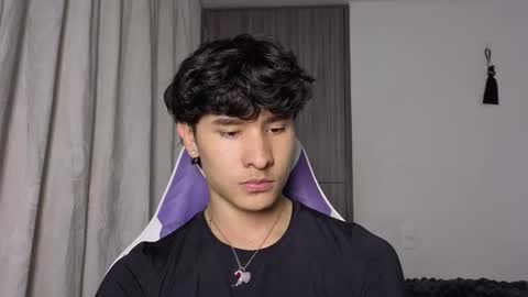 Noah online show from 10/25/25, 09:09