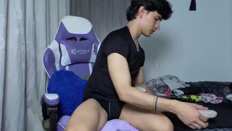 Noah online show from 10/27/25, 06:12