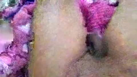 Snapshot of ja9895855 chatting on 06/08/26, 07:31 ja9895855 online show from 06/08/26, 07:31