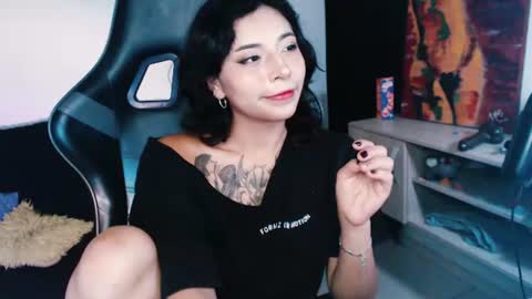 Snapshot of jaadee18 chatting on 06/27/26, 06:18 jade 18 online show from 06/27/26, 06:18
