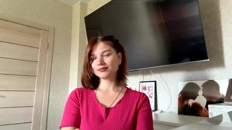 Julie online show from 06/09/26, 11:27
