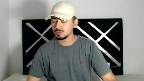 Snapshot of jack03xx_ chatting on 11/16/25, 09:42 Jack online show from 11/16/25, 09:42