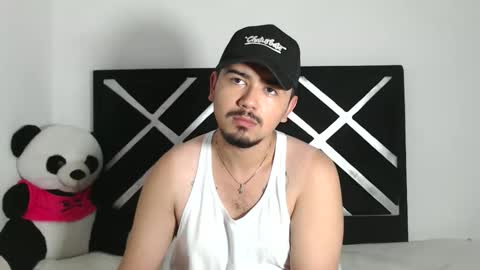 Snapshot of jack03xx_ chatting on 11/17/25, 09:31 Jack online show from 11/17/25, 09:31