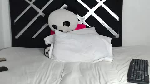 Snapshot of jack03xx_ chatting on 11/26/25, 10:33 Jack online show from 11/26/25, 10:33