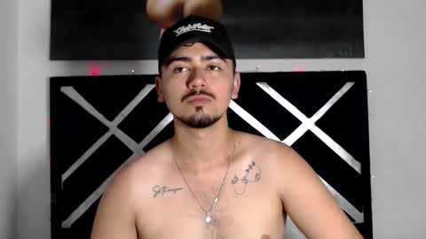 Snapshot of jack03xx_ chatting on 12/18/25, 04:13 Jack online show from 12/18/25, 04:13