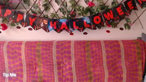 Jack and Emily online show from 10/21/25, 02:40