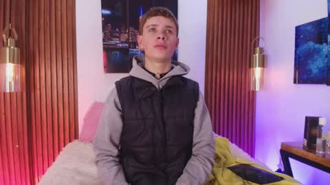 Snapshot of jack_frosst_ chatting on 11/04/25, 12:15 JACK online show from 11/04/25, 12:15