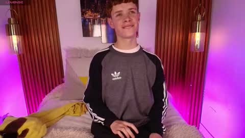 Snapshot of jack_frosst_ chatting on 12/04/25, 01:31 JACK online show from 12/04/25, 01:31