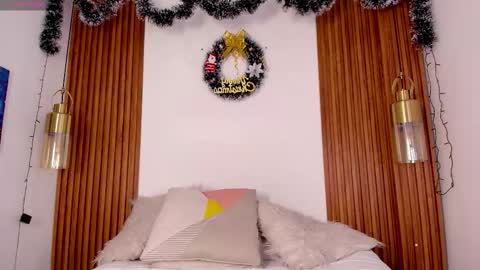 Snapshot of jack_frosst_ chatting on 12/14/25, 12:21 JACK online show from 12/14/25, 12:21