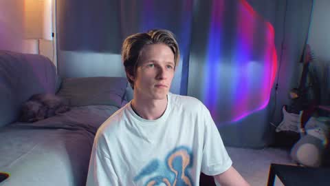 Snapshot of jack_frozt chatting on 05/25/26, 04:57 brestonsweet online show from 05/25/26, 04:57