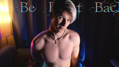 Snapshot of jack_frozt chatting on 05/26/26, 05:03 brestonsweet online show from 05/26/26, 05:03