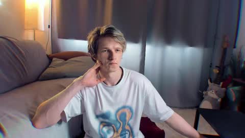 Snapshot of jack_frozt chatting on 06/02/26, 12:07 brestonsweet online show from 06/02/26, 12:07