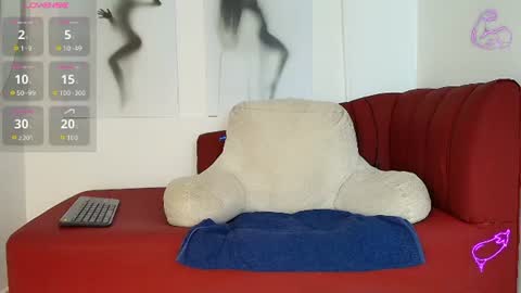 Snapshot of jack_hills2 chatting on 07/10/26, 01:58 online show from 07/10/26, 01:58