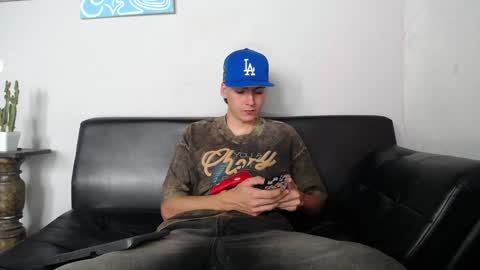 Snapshot of jack_norizz chatting on 01/01/25, 09:09 INDEPENDENT MODEL online show from 01/01/25, 09:09