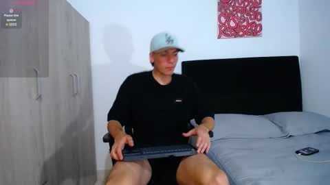 Snapshot of jack_norizz chatting on 02/20/25, 04:39 INDEPENDENT MODEL online show from 02/20/25, 04:39