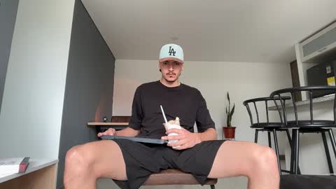 Snapshot of jack_norizz chatting on 09/28/25, 05:51 INDEPENDENT MODEL online show from 09/28/25, 05:51